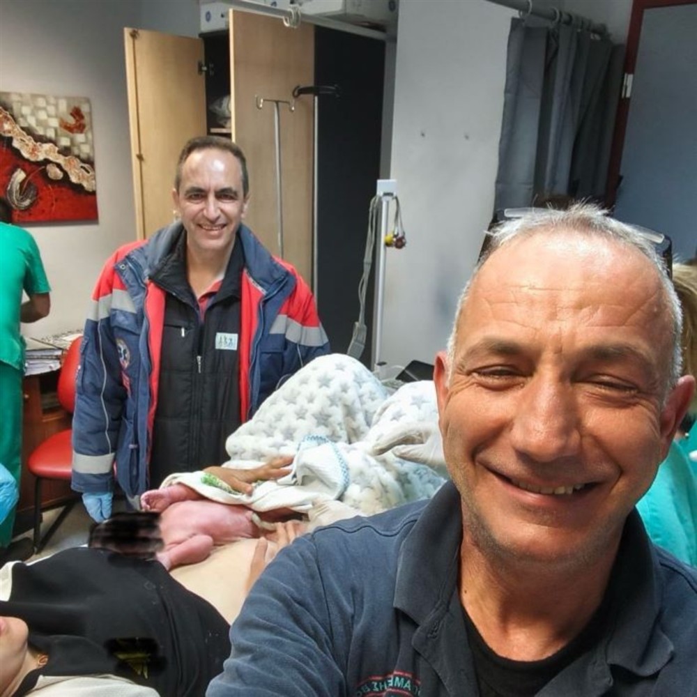 Μωρό - Αρτέμιδα - ασθενοφόρο