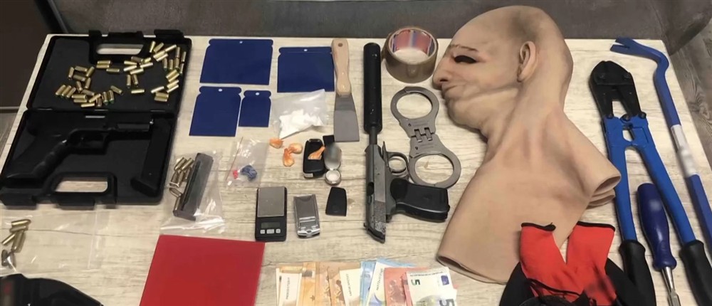 Πάτρα: Η σύλληψη 50χρονου Πάτρα: Η σύλληψη 50χρονου