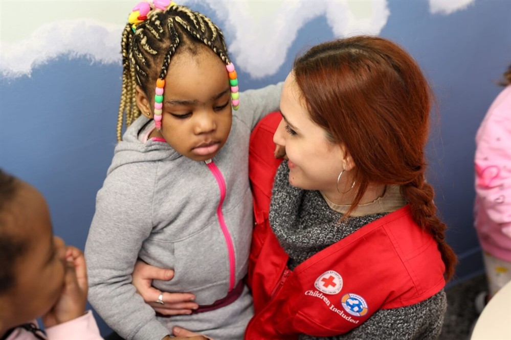 ΕΡΥΘΡΟΣ ΣΤΑΥΡΟΣ - ΠΑΓΚΟΣΜΙΑ ΜΕΡΑ ΓΥΝΑΙΚΑΣ