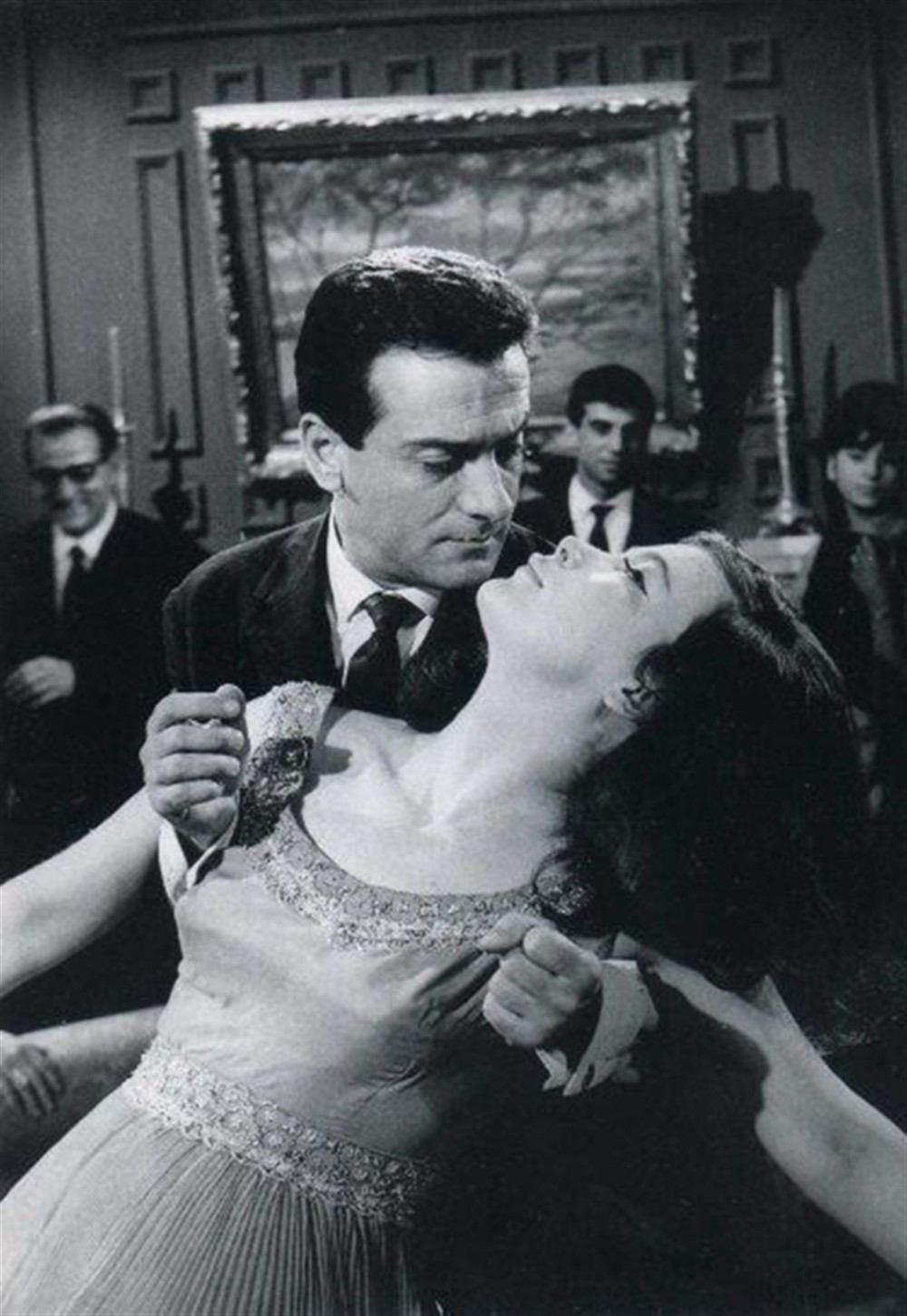 Τζένη Καρέζη - αφιέρωμα Τζένη Καρέζη - αφιέρωμα