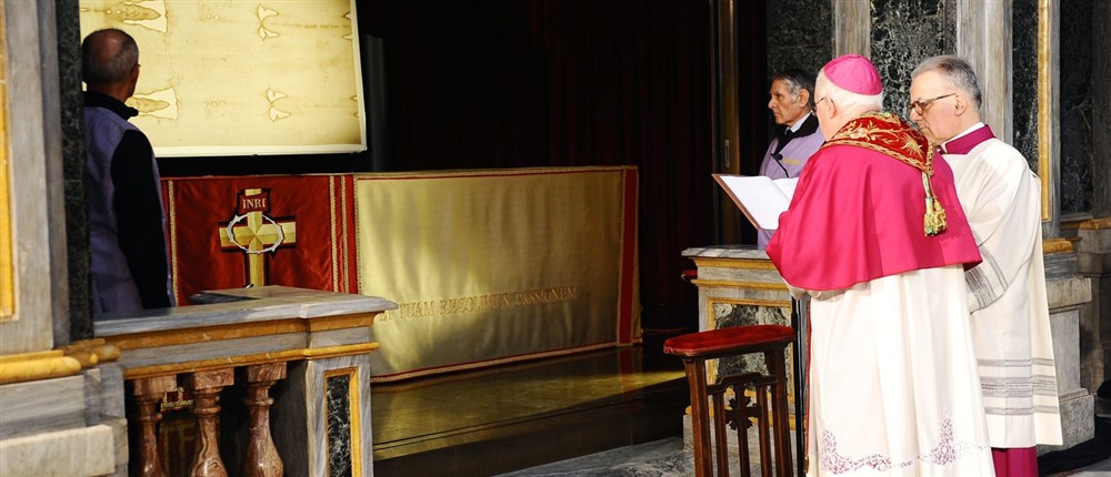 Ιερά Σινδόνη Ιερά Σινδόνη