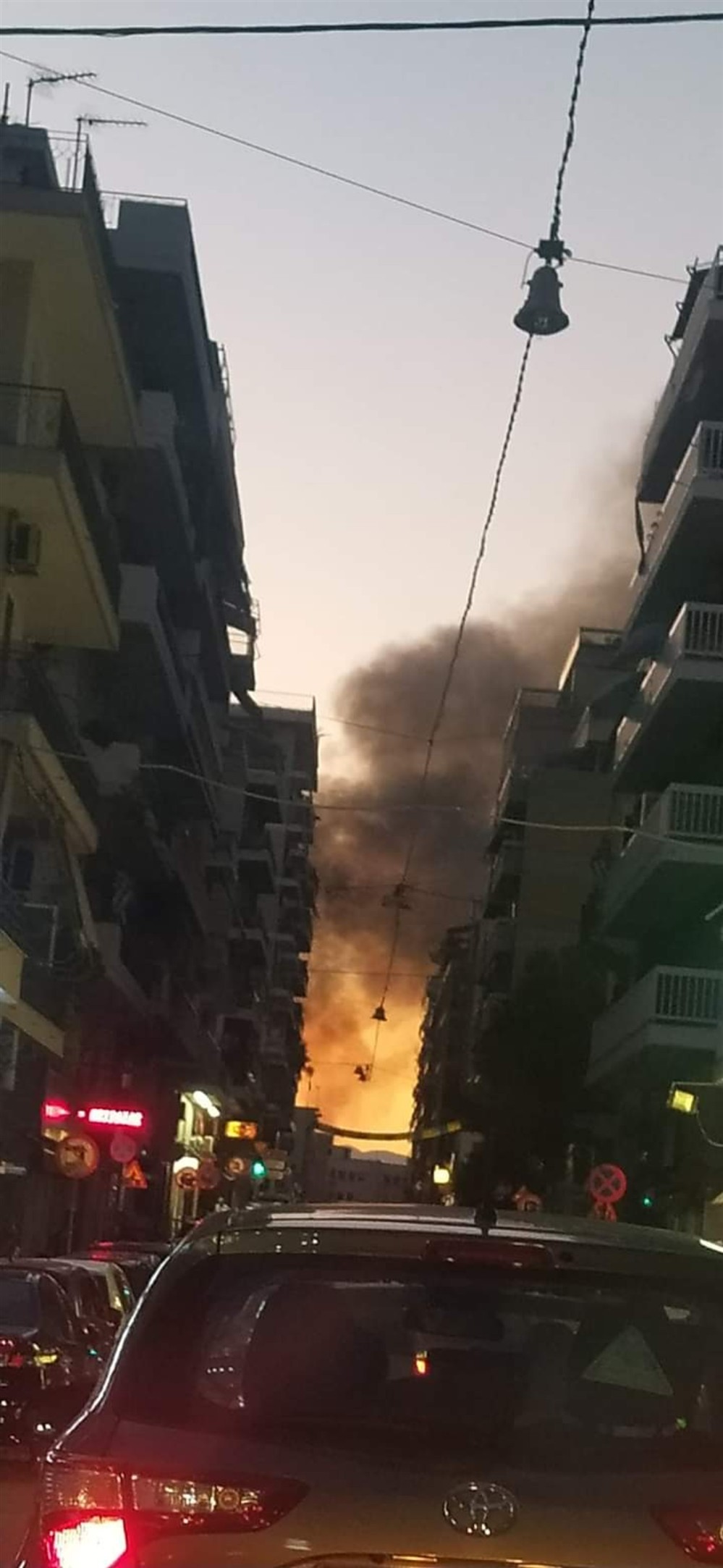 Φωτιά - Πειραιάς Φωτιά - Πειραιάς