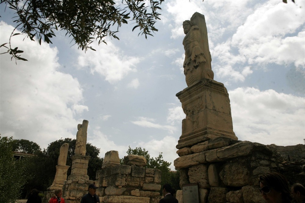 Αρχαία αγορά - Στοά του Αττάλου - Ναός του Ηφαίστου Αρχαία αγορά - Στοά του Αττάλου - Ναός του Ηφαίστου