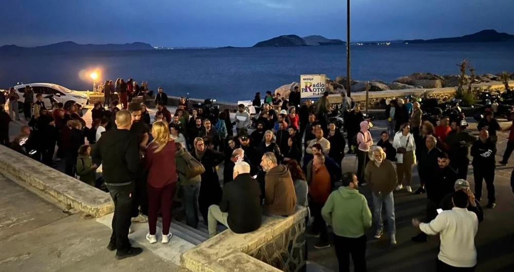 Νίσυρος - Απέλαση - Διαμαρτυρίες Νίσυρος - Απέλαση - Διαμαρτυρίες