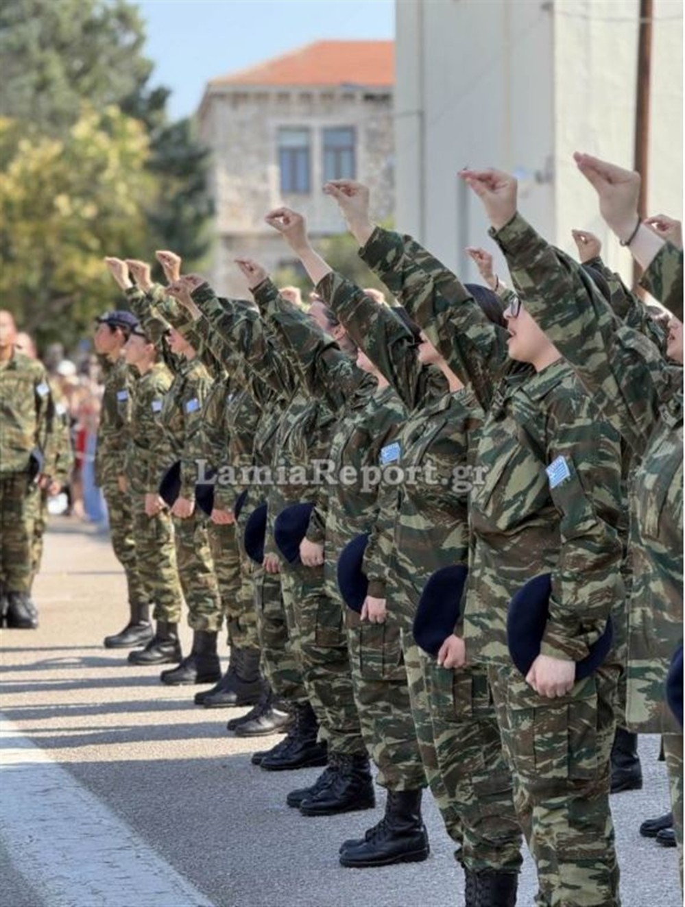 Στρατός - Γυναίκες