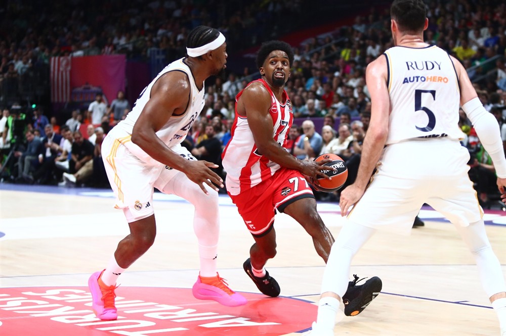 Final 4 - Ολυμπιακός - Ρεάλ Μαδρίτης - Βερολίνο - Μπαρτζώκας Final 4 - Ολυμπιακός - Ρεάλ Μαδρίτης - Βερολίνο - Μπαρτζώκας