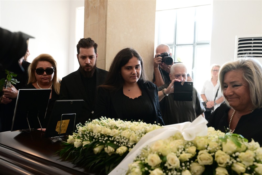 Μίμης Πλέσσας - κηδεία Μίμης Πλέσσας - κηδεία