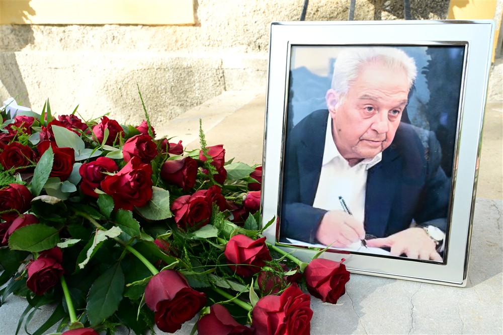 Αλέκος Φλαμπουράρης - Κηδεία Αλέκος Φλαμπουράρης - Κηδεία