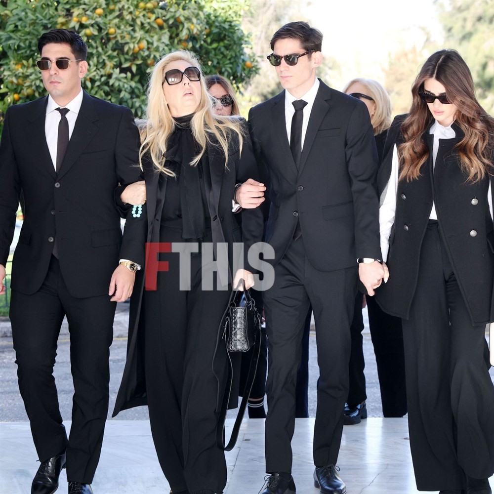 Κηδεία Αντώνη Λυμπέρη Κηδεία Αντώνη Λυμπέρη