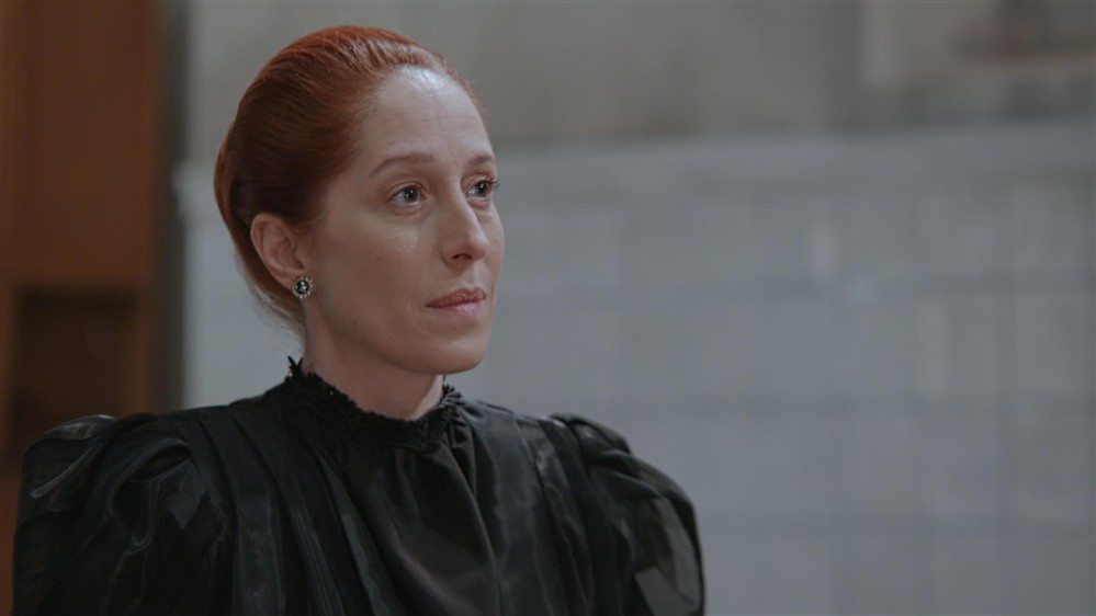 Κόρα Καρβούνη