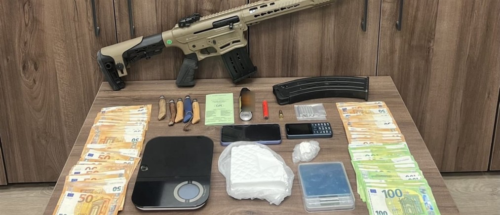 Ρέθυμνο: Συνελήφθη 43χρονος την ώρα που έκρυβε ναρκωτικά στο χωράφι του