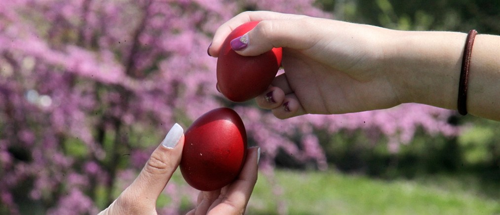 Πάσχα στην εποχή των social media - Ανάμεσα στο βίωμα και το content