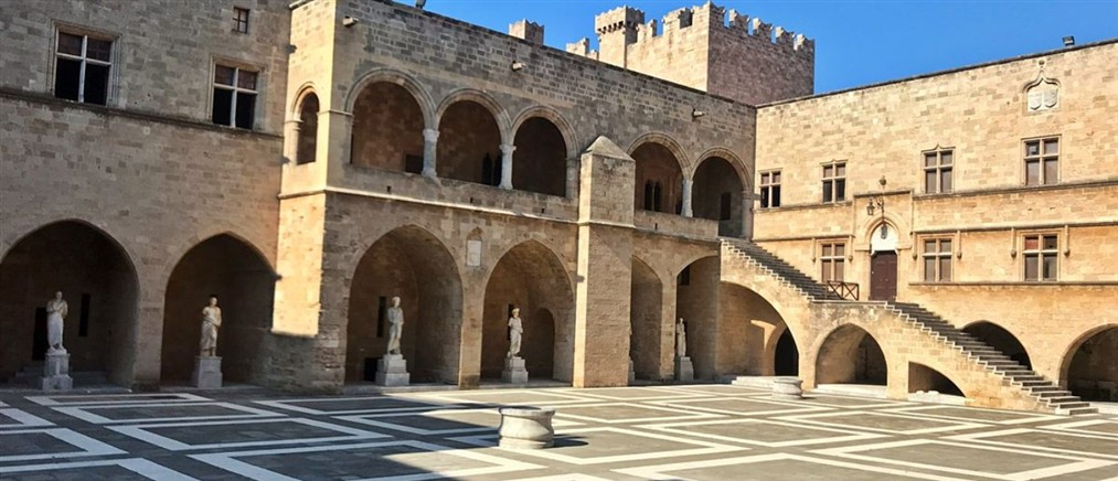 Με οδηγό το Πάσχα ανοίγει η σεζόν - Θετικά μηνύματα από Κρήτη, Ρόδο και Σαντορίνη