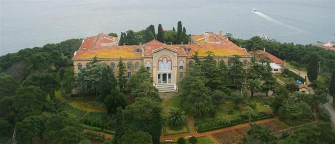 Αποκλειστικές πηγές ΑΝΤ1 από Φανάρι: "Μπήκε το νερό στ’ αυλάκι" για τη Χάλκη 