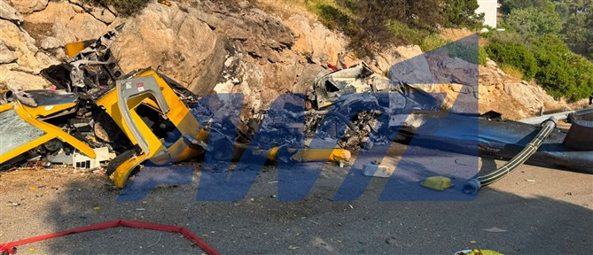 Σύγκρουση δύο ελικοπτέρων κοντά στην Ψάθα: Η Ελλάδα θρηνεί για τους δύο ήρωες