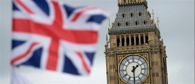 Το Ηνωμένο Βασίλειο αποσύρει προσωρινά το προσωπικό του από το Ιράν