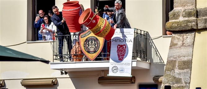 Κέρκυρα: Μπότης έπεσε στο κεφάλι γυναίκας