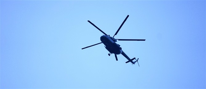 Ινδονησία: Οκτώ νεκροί σε συντριβή ελικοπτέρου