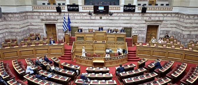 Βουλή: Ψηφίστηκε η διάταξη για τα ισόβια – Αυξάνεται το όριο πραγματικής έκτισης ποινής