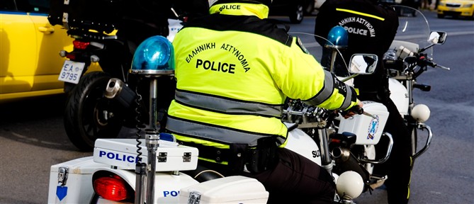 Δραπετσώνα: Διακοπή της κυκλοφορίας έπειτα από καραμπόλα πέντε οχημάτων