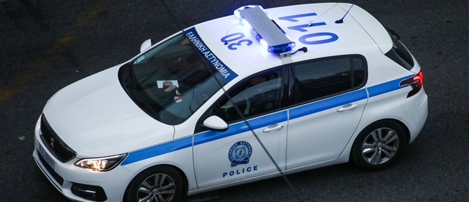 Θεσσαλονίκη: Νεαροί λήστεψαν πεζούς, τους πήραν χρυσές αλυσίδες με απειλή γκλοπ