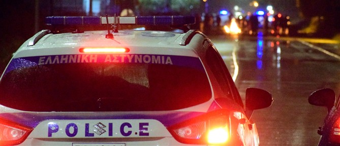 Άγρια συμπλοκή στην άσφαλτο: Οδηγός τραυμάτισε με κατσαβίδι νεαρό