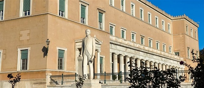 Μαρινάκης: Καλεί την αντιπολίτευση να στηρίξει τη μεγάλη ιστορική αλλαγή